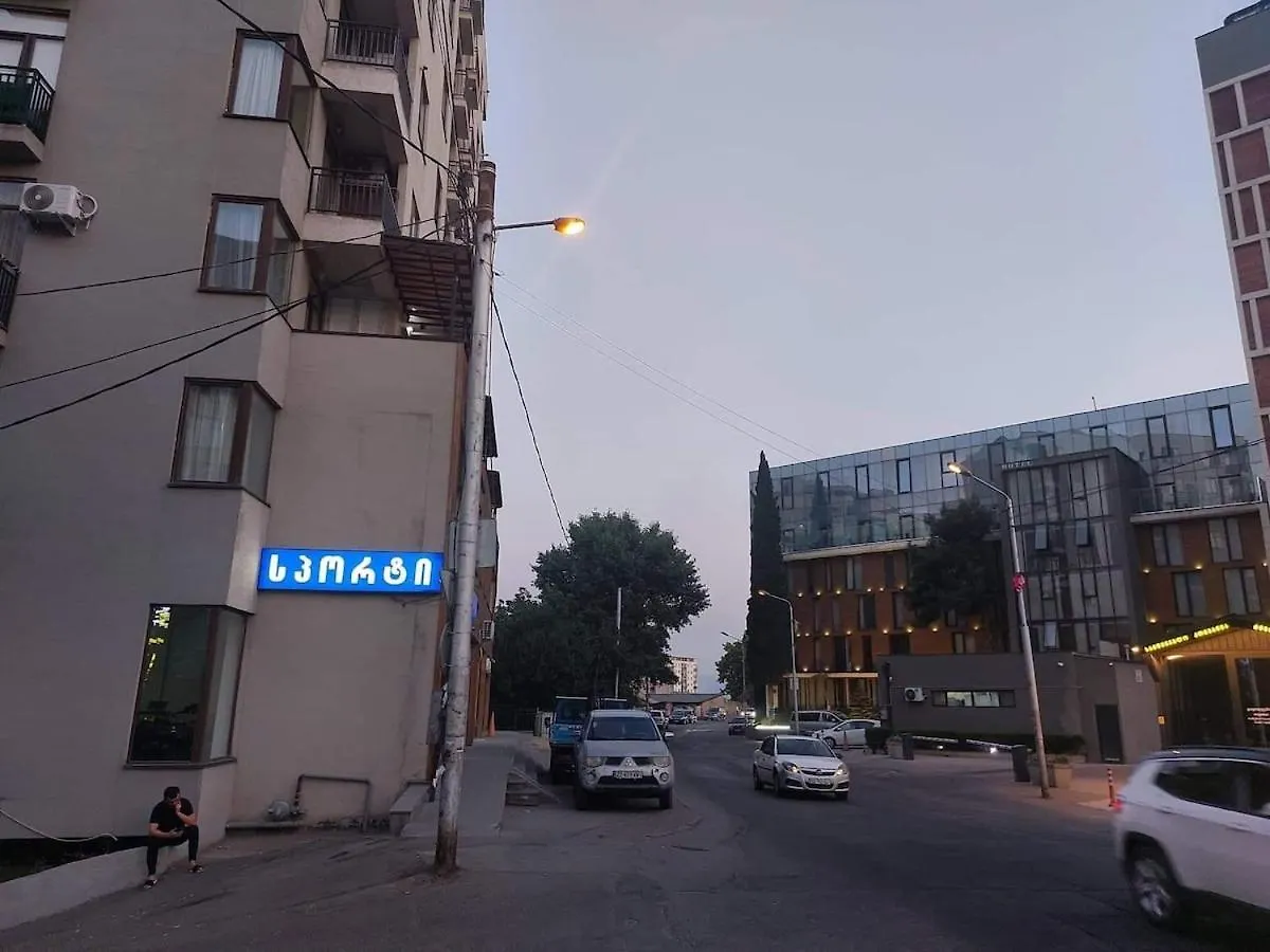 Cozy Flat Metro Varliveria Inn Tbilisi
